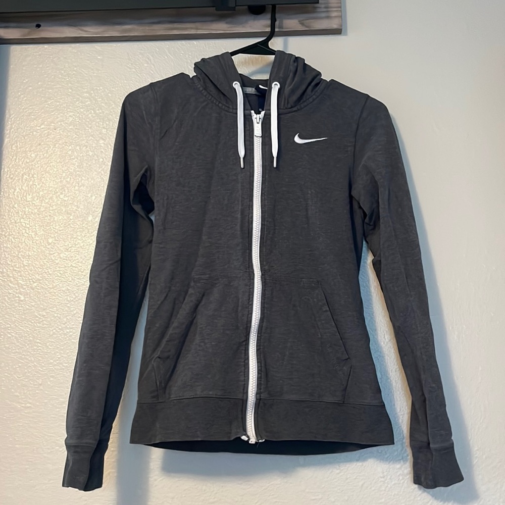 Great condition Nike xs light weight zip up
